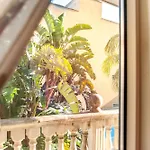Bed & Breakfast Sea Garden -
