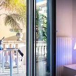 Bed & Breakfast Sea Garden -