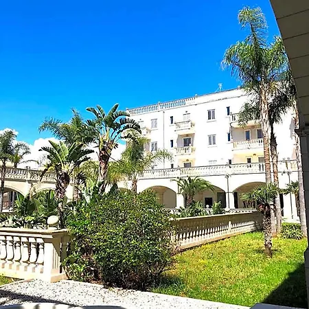 Bed & Breakfast Sea Garden -