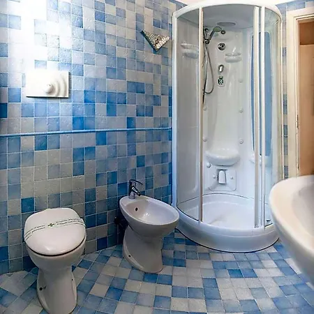 Sea Garden - Bed & Breakfast 4*