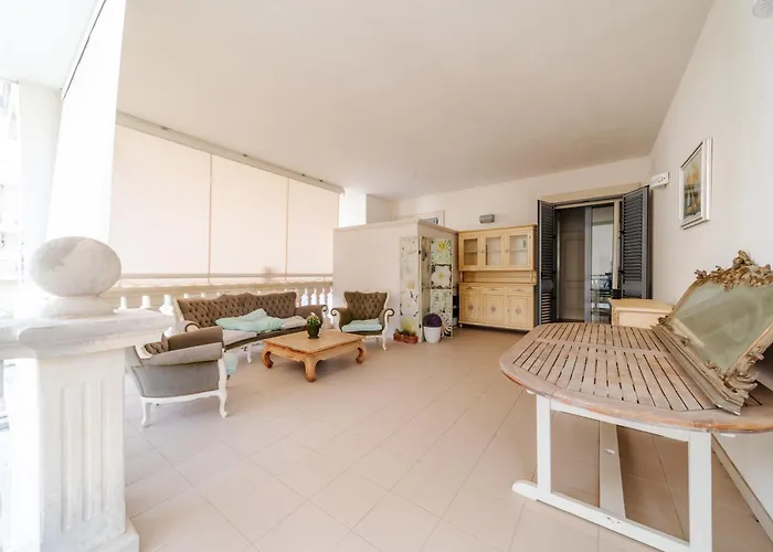 Couette-café Sea Garden - 4*